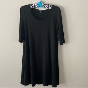 Eileen Fisher black scoop neck tunic size small